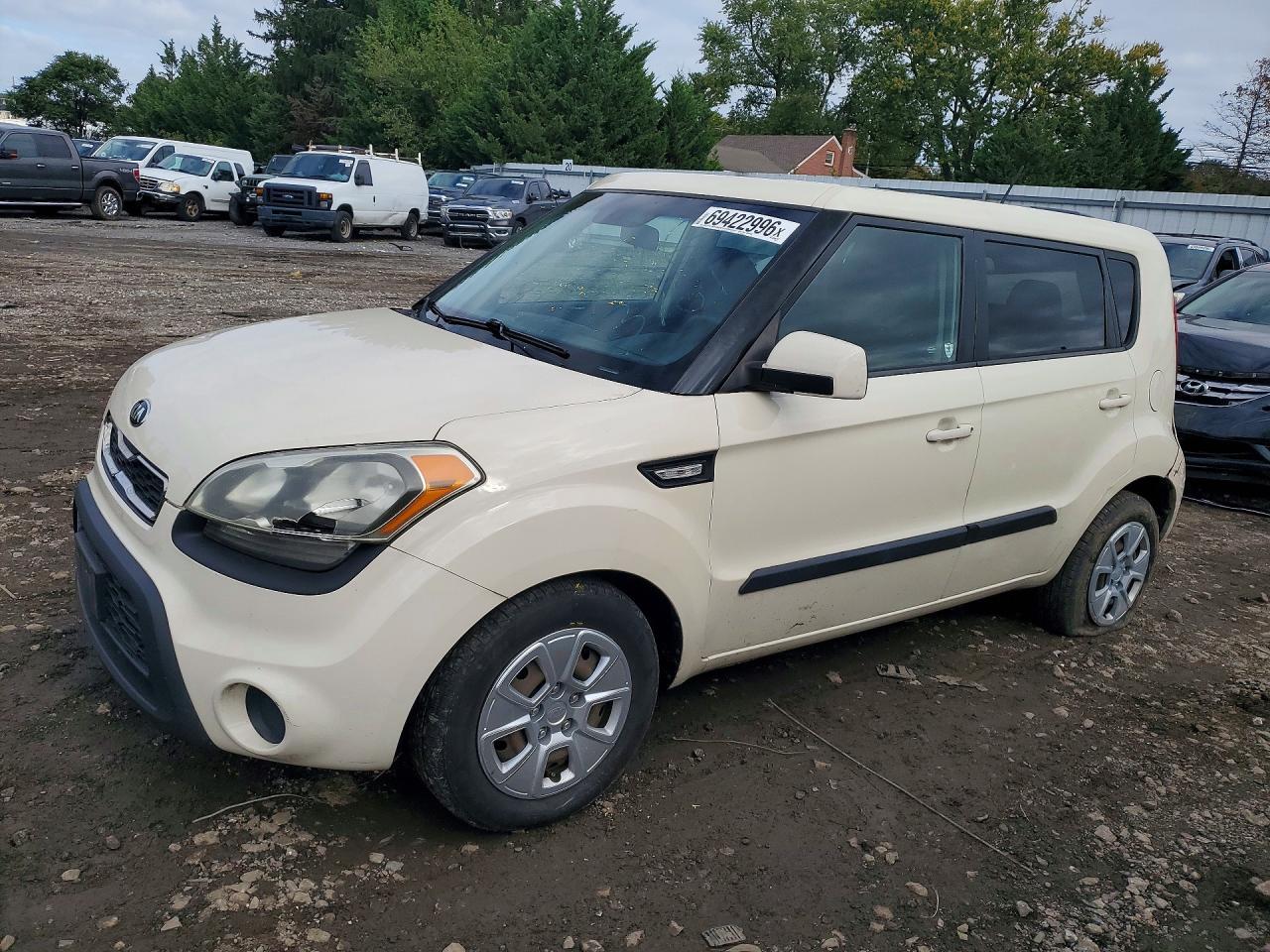 2013 Kia Soul Base