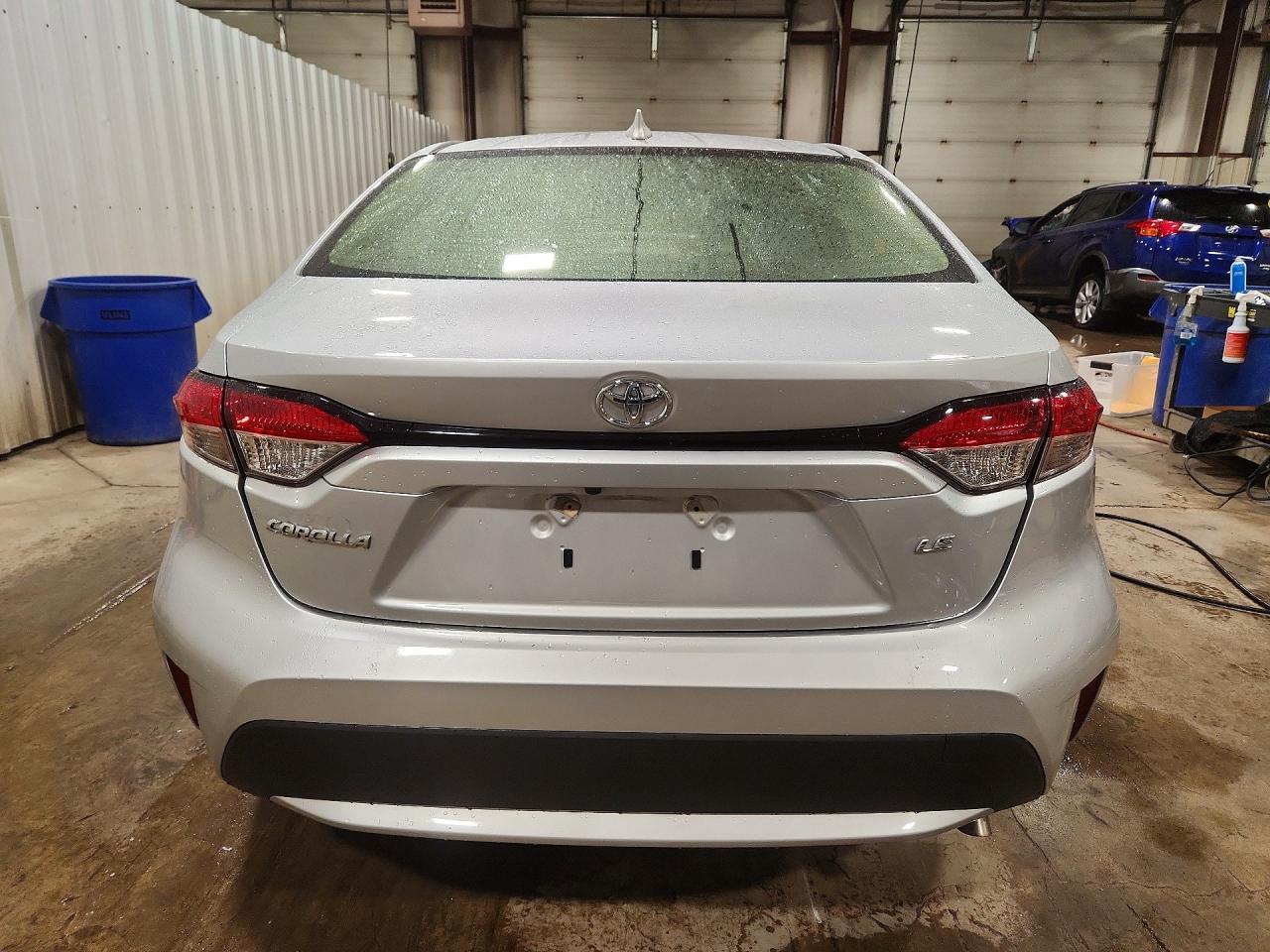 2021 Toyota Corolla Le - Фото 6