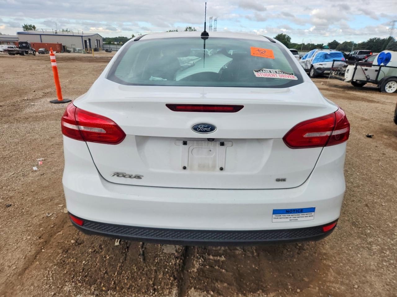 2017 Ford Focus Se - Image 6