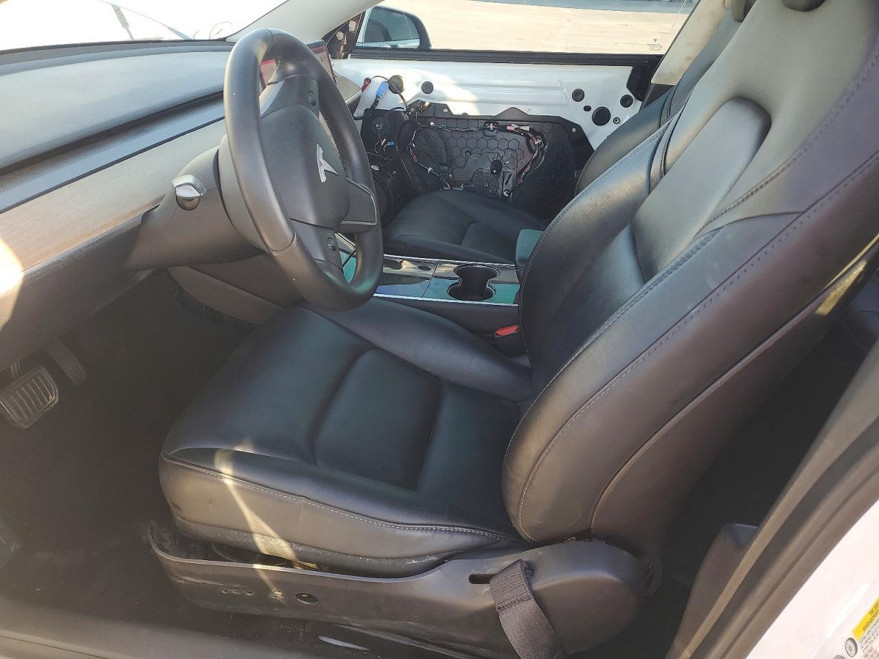 2019 Tesla Model 3 - Фото 7