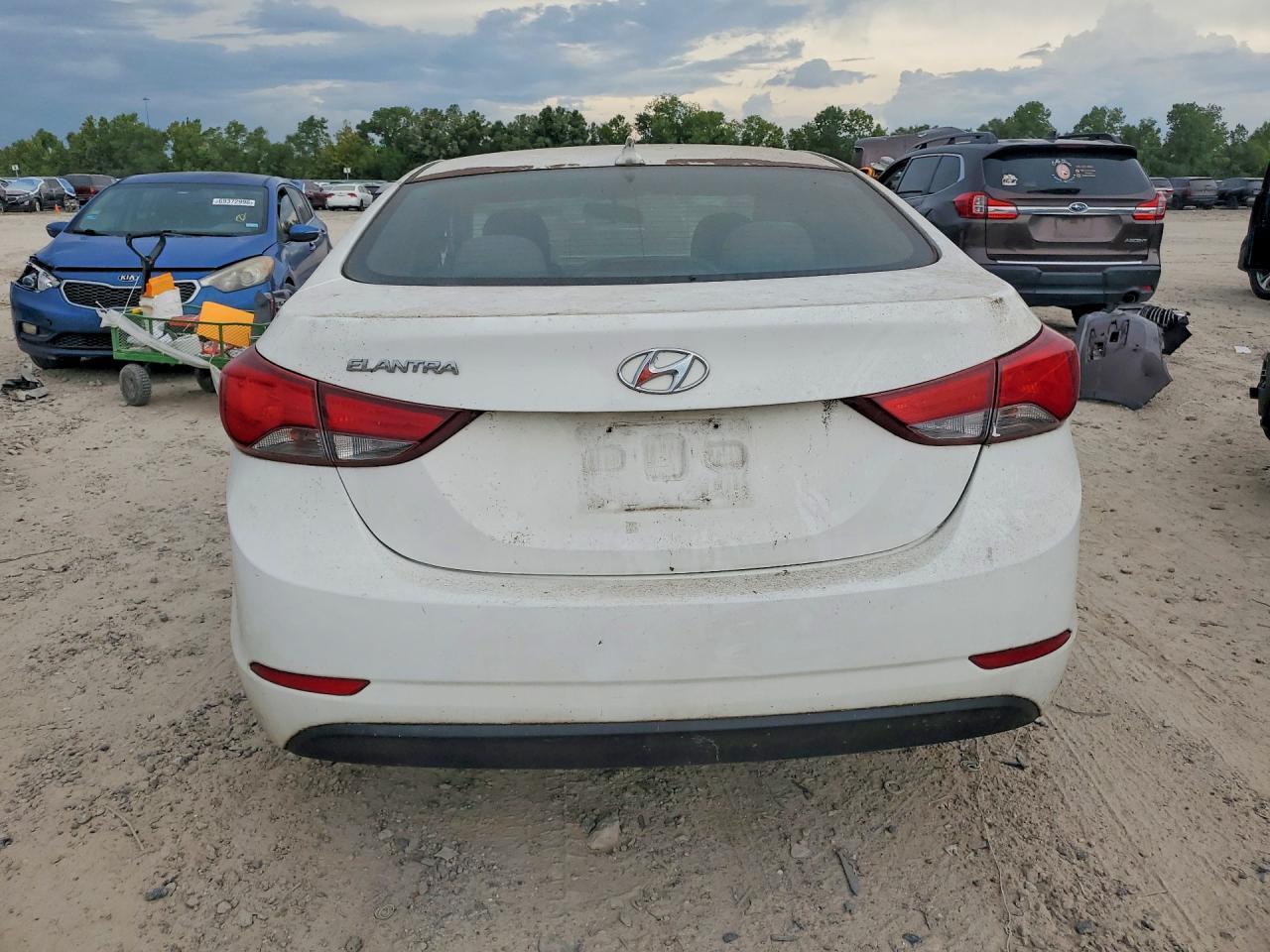 2014 Hyundai Elantra Se - Фото 6
