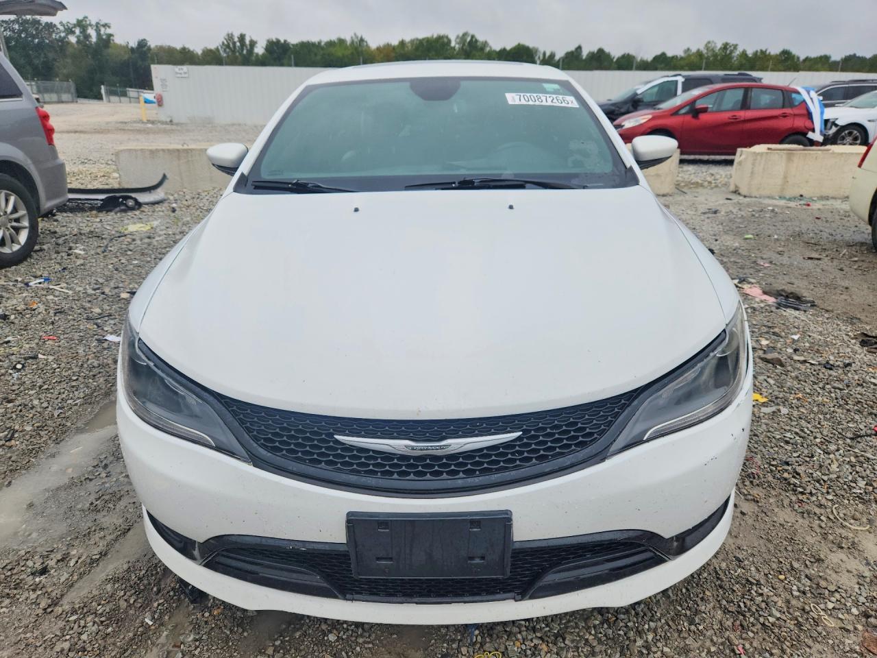 2015 Chrysler 200 S - Фото 5