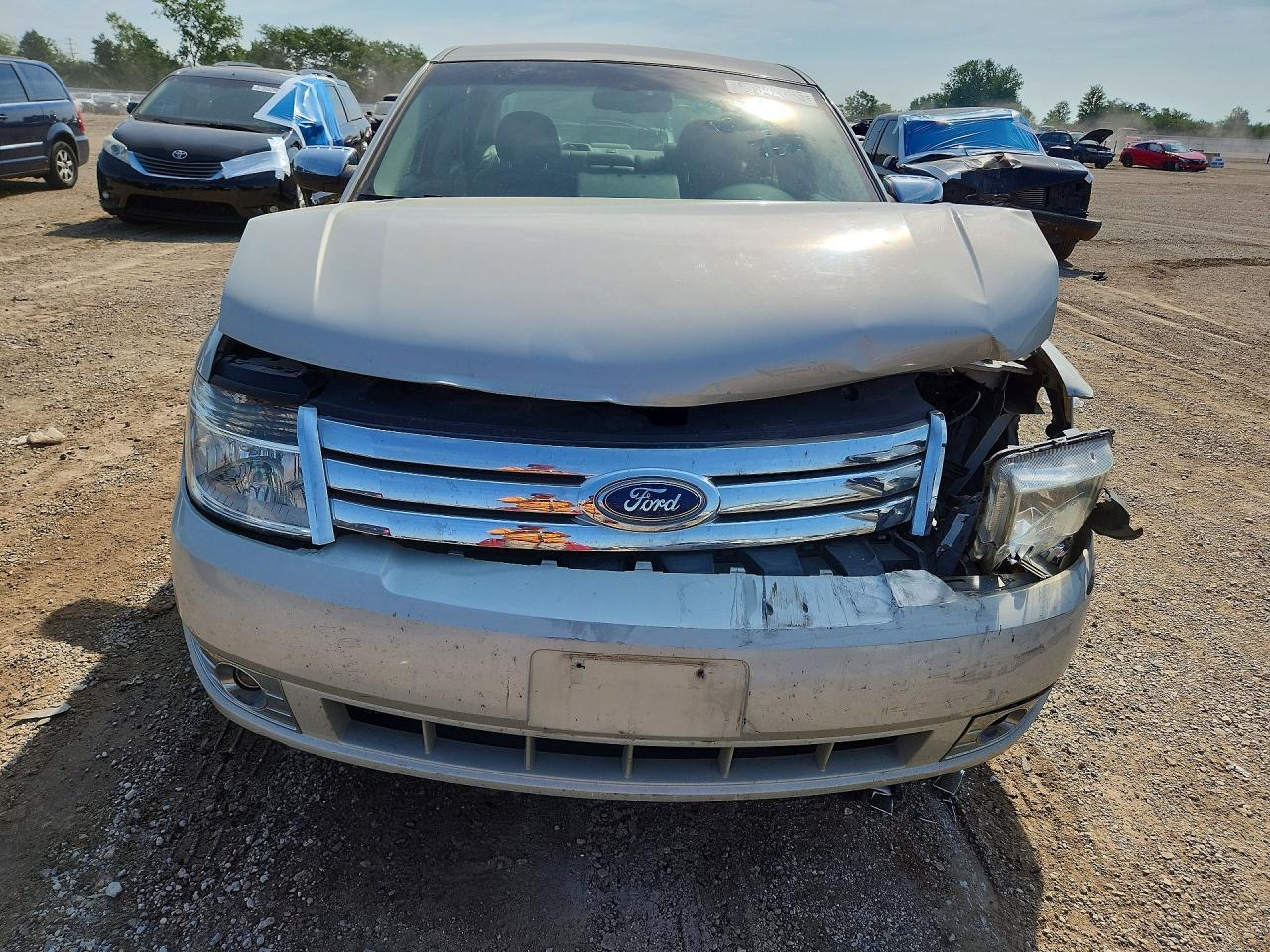 2008 Ford Taurus Limited - Image 5