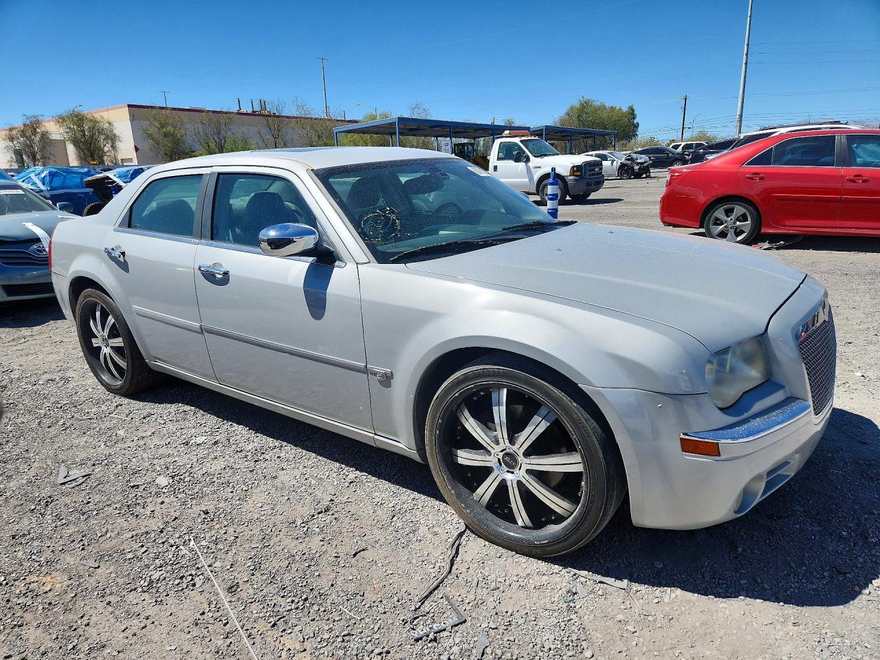 2006 Chrysler 300C - Image 4