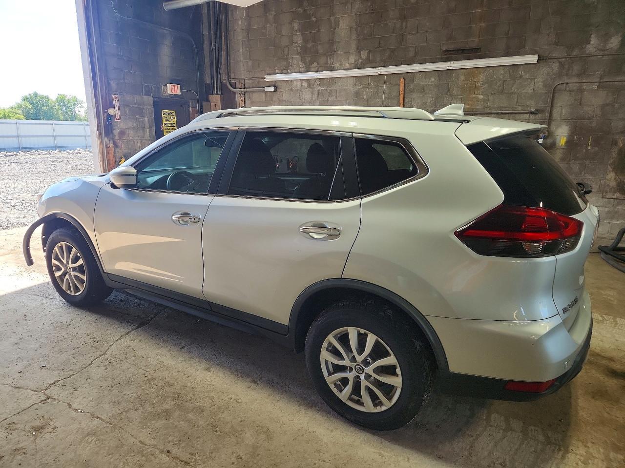 2020 Nissan Rogue Sv - Фото 2