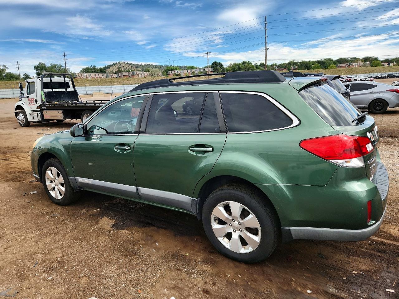 2011 Subaru Outback 3.6R Limited - Фото 2