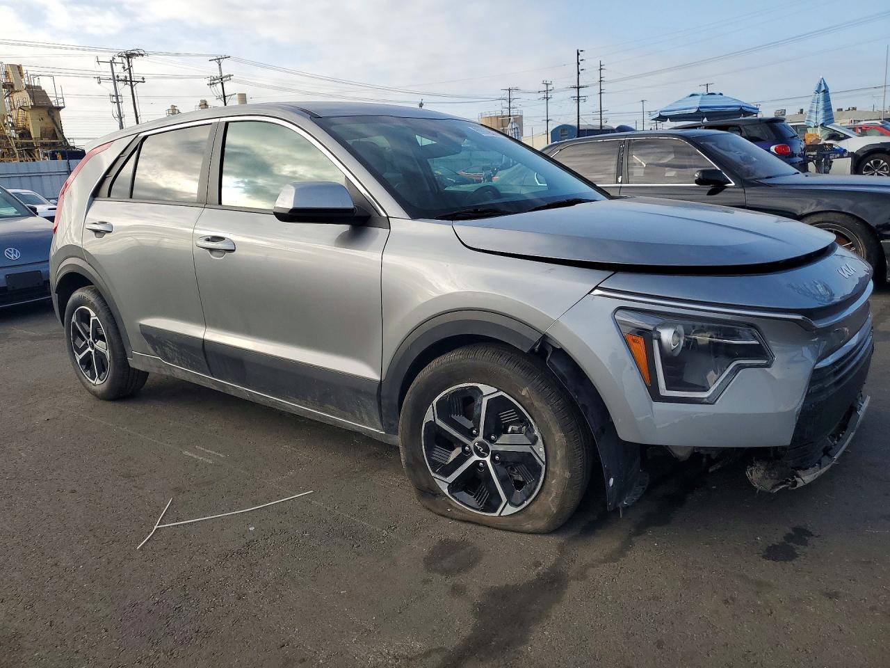 2026 Kia Niro Lx - Image 4