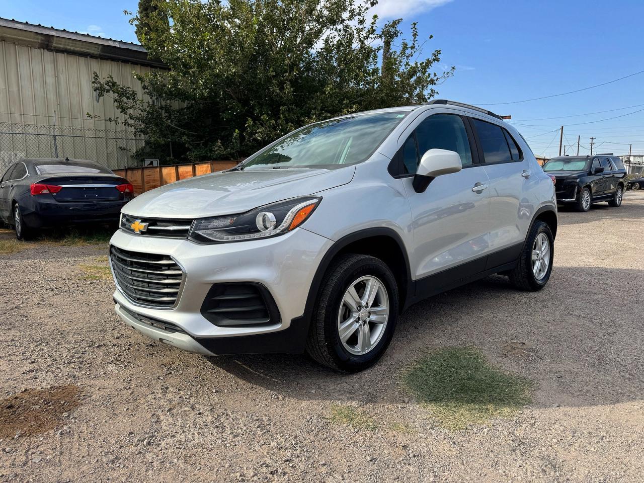 2021 Chevrolet Trax 1Lt - Image 2