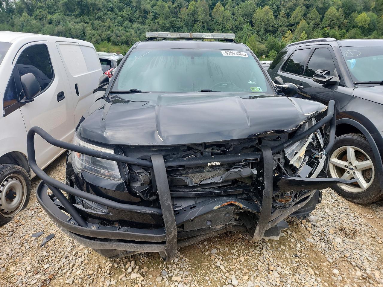 2017 Ford Explorer Police Interceptor - Фото 5