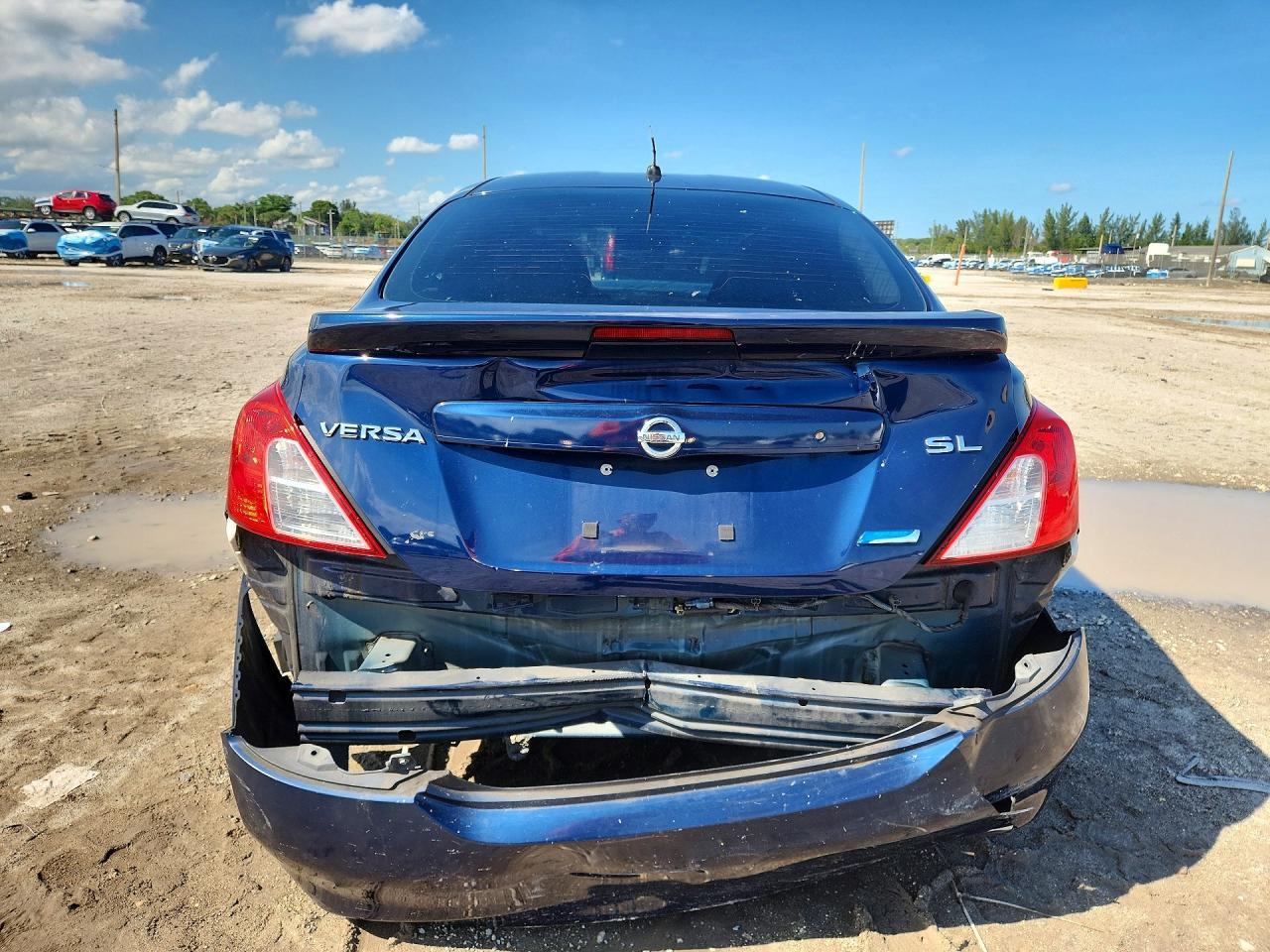 2013 Nissan Versa 1.6 S - Фото 6