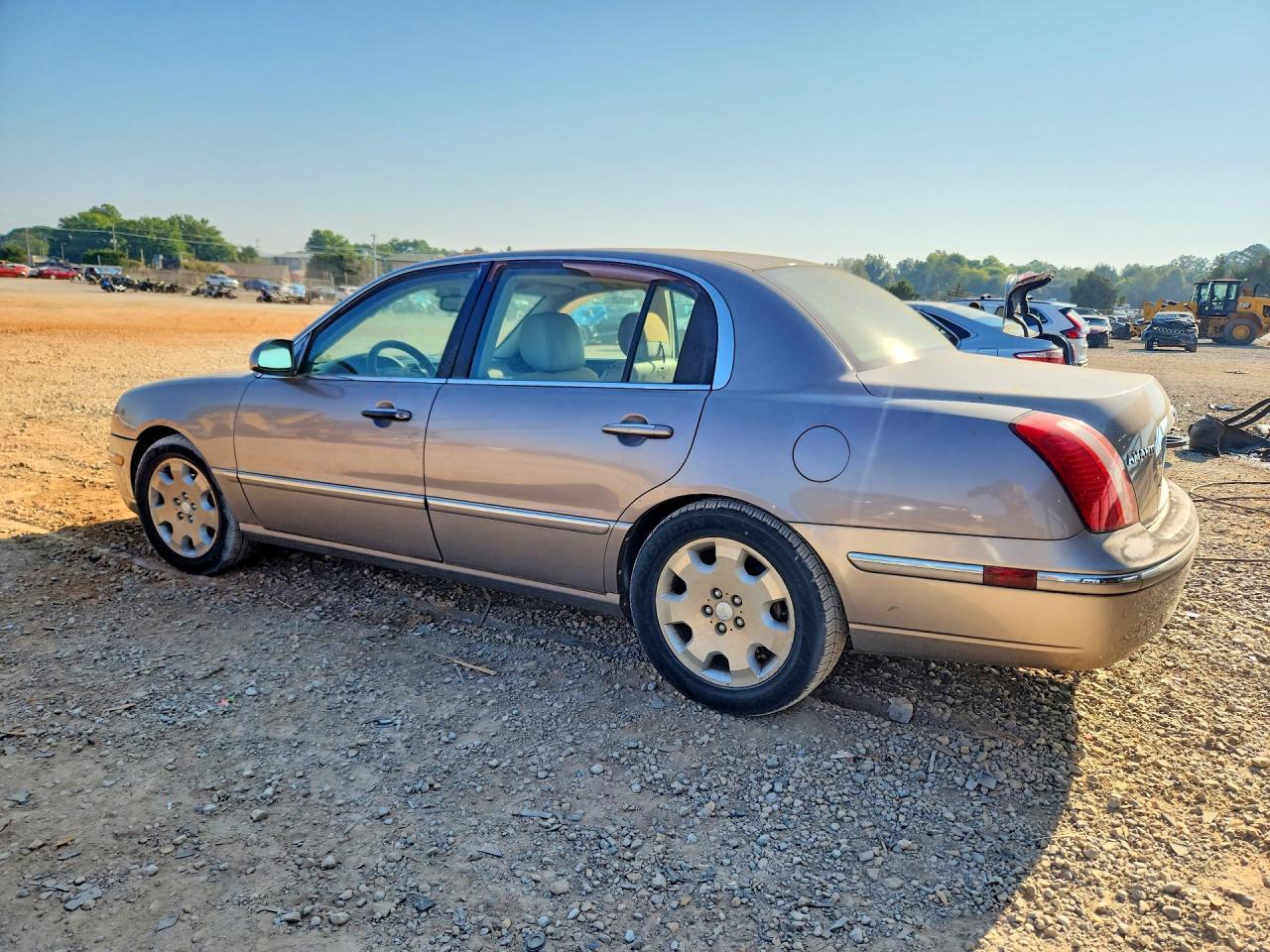 2008 Kia Amanti Base - Image 2
