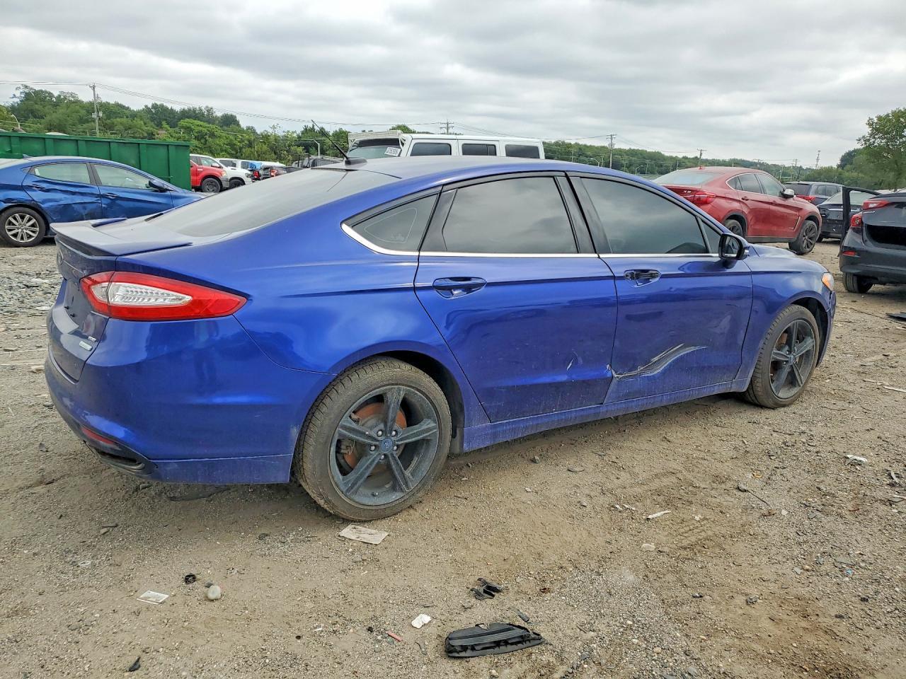 2016 Ford Fusion Se - Фото 3