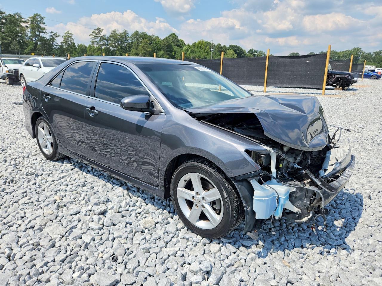2013 Toyota Camry Se - Image 4