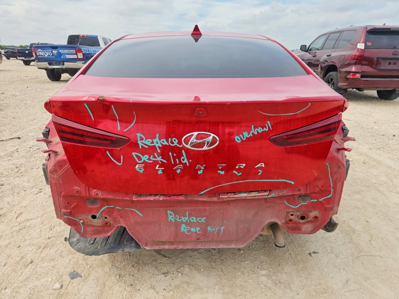 2020 Hyundai Elantra Sel - Фото 6