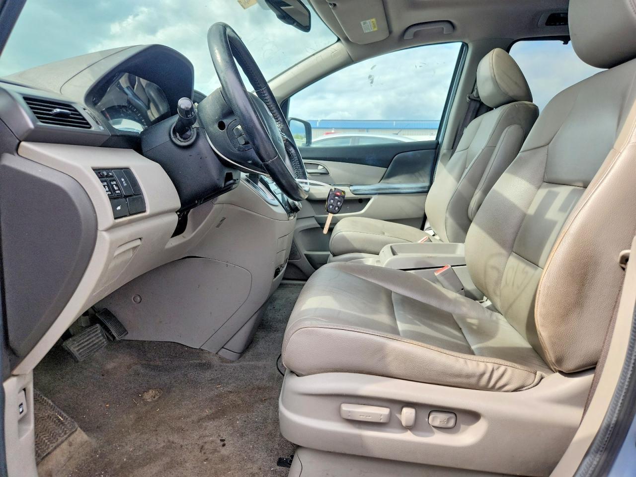 2013 Honda Odyssey Exl - Image 7