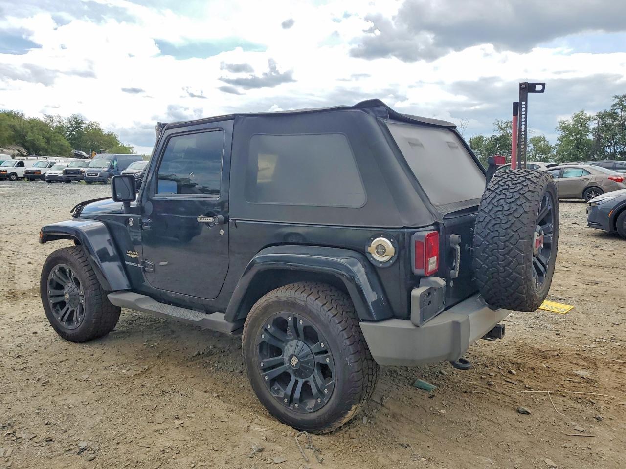 2007 Jeep Wrangler Sahara - Фото 2