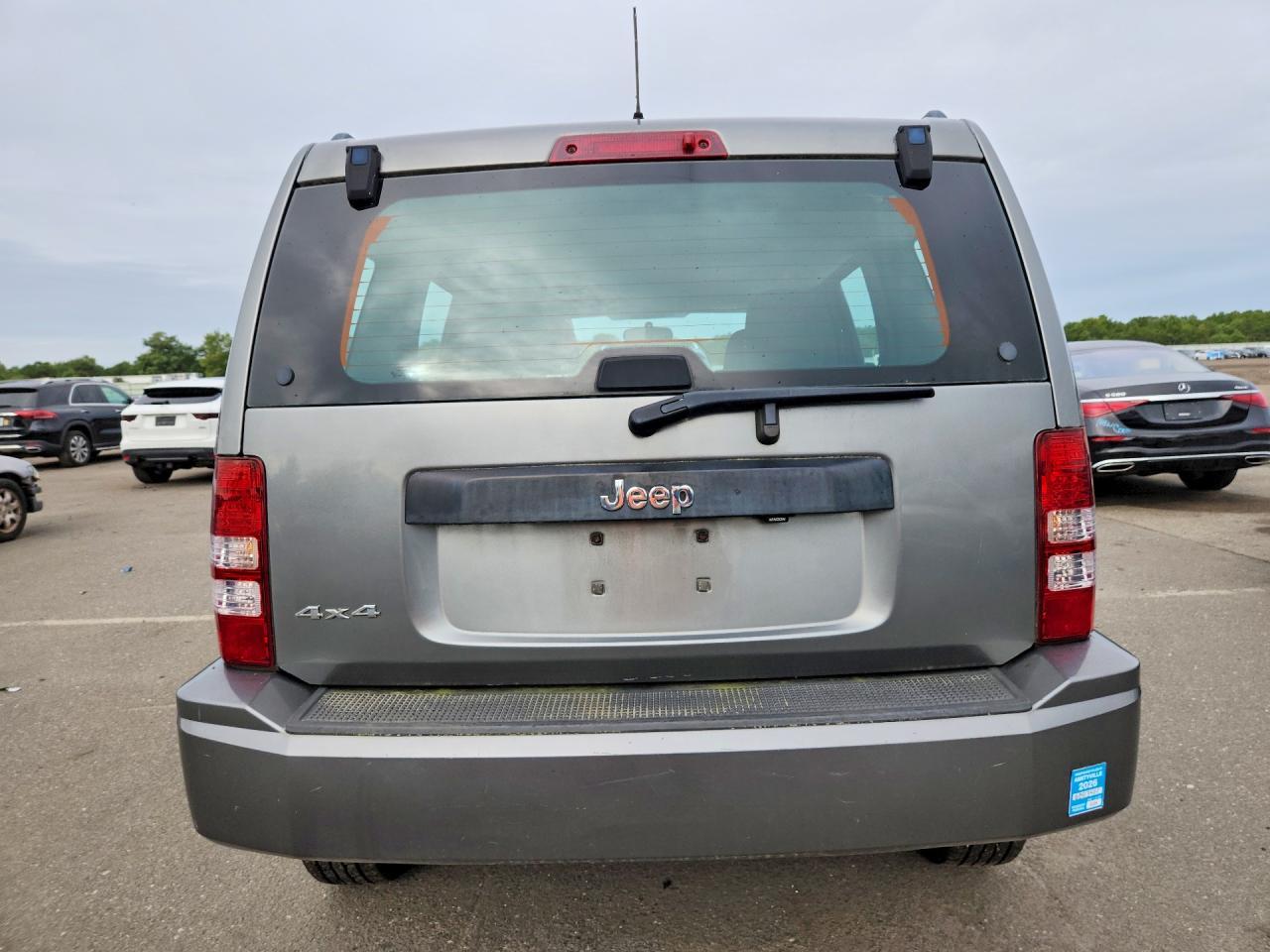 2012 Jeep Liberty Sport - Фото 6