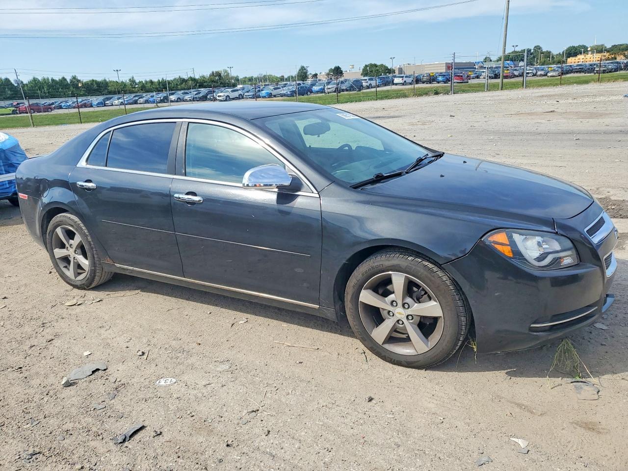 2011 Chevrolet Malibu 1Lt - Image 4