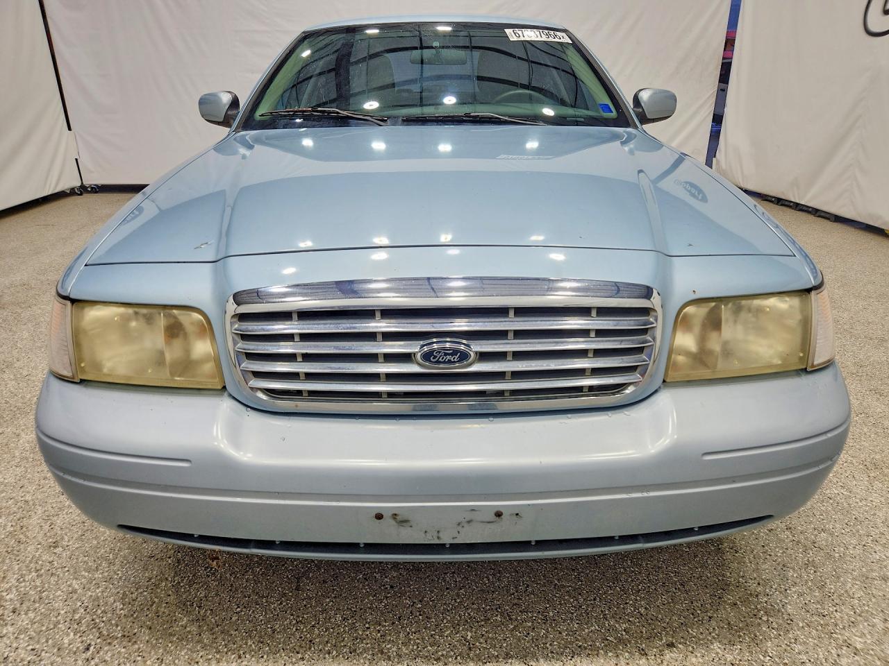 2011 Ford Crown Victoria Lx - Image 5