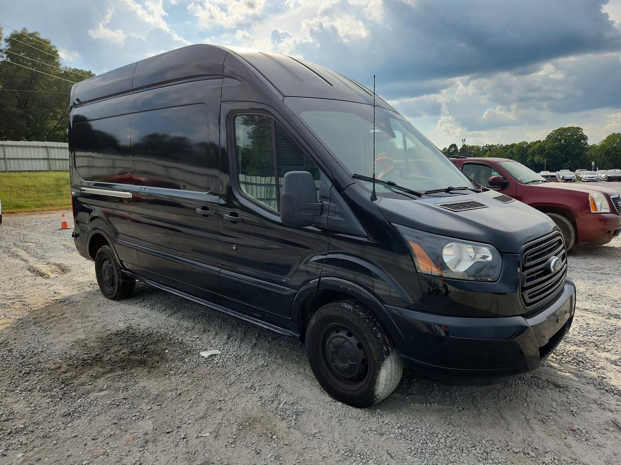2017 Ford Transit T-250 - Image 4