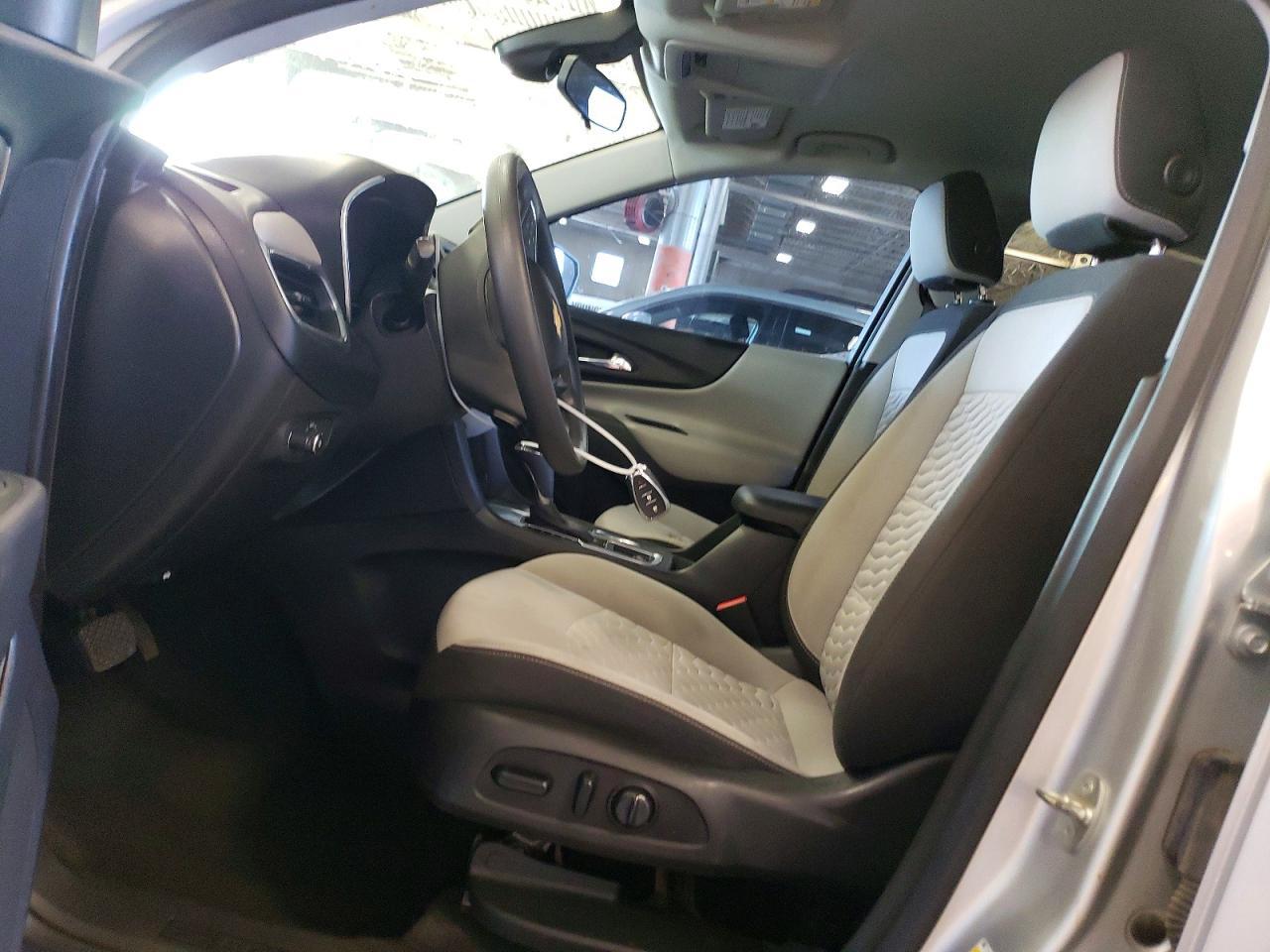 2021 Chevrolet Equinox Ls - Image 7