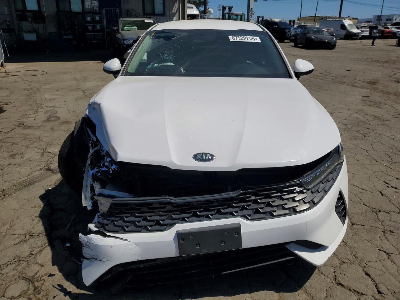 2021 Kia K5 Lx - Фото 5