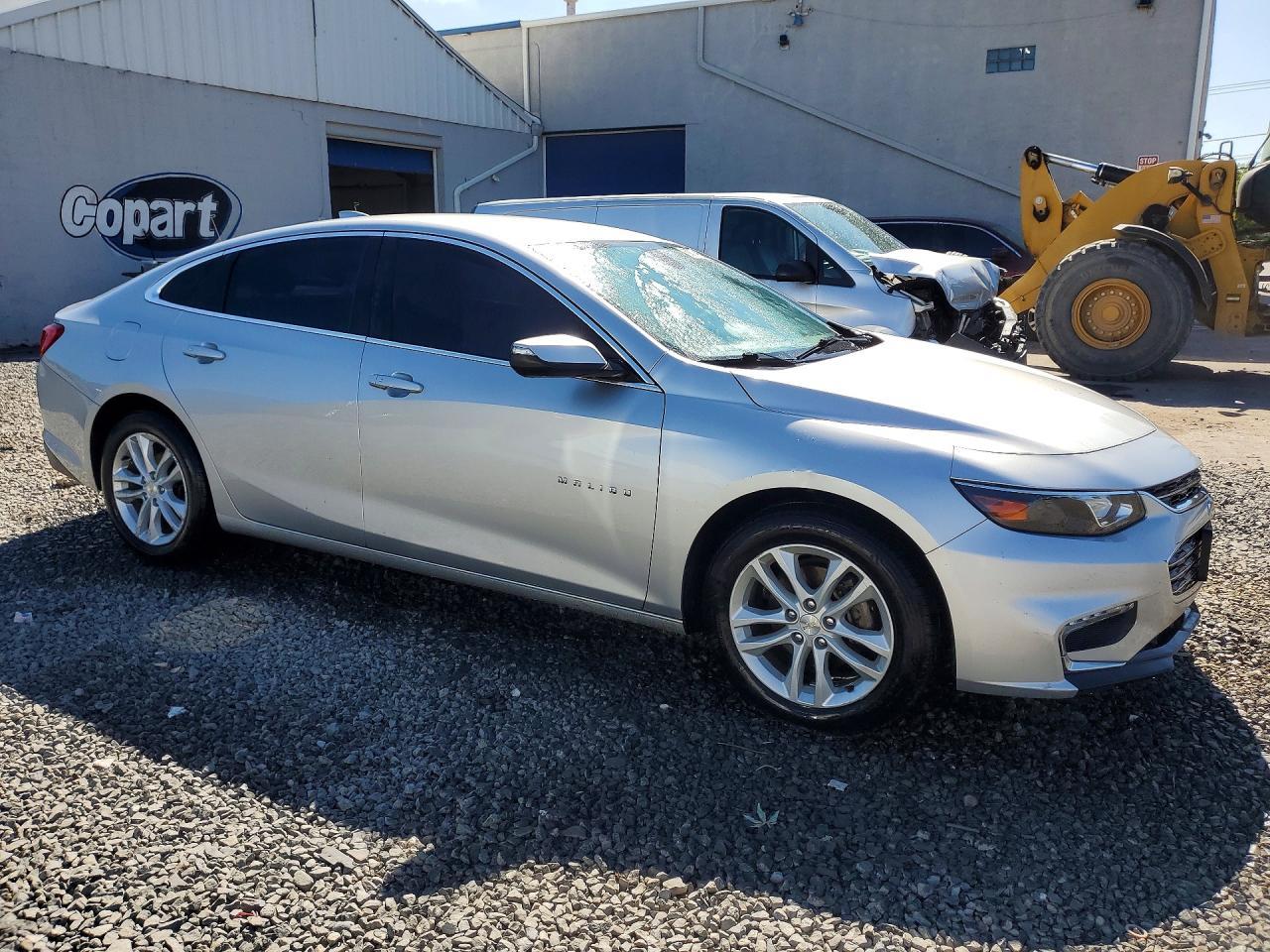 2016 Chevrolet Malibu Lt - Image 4