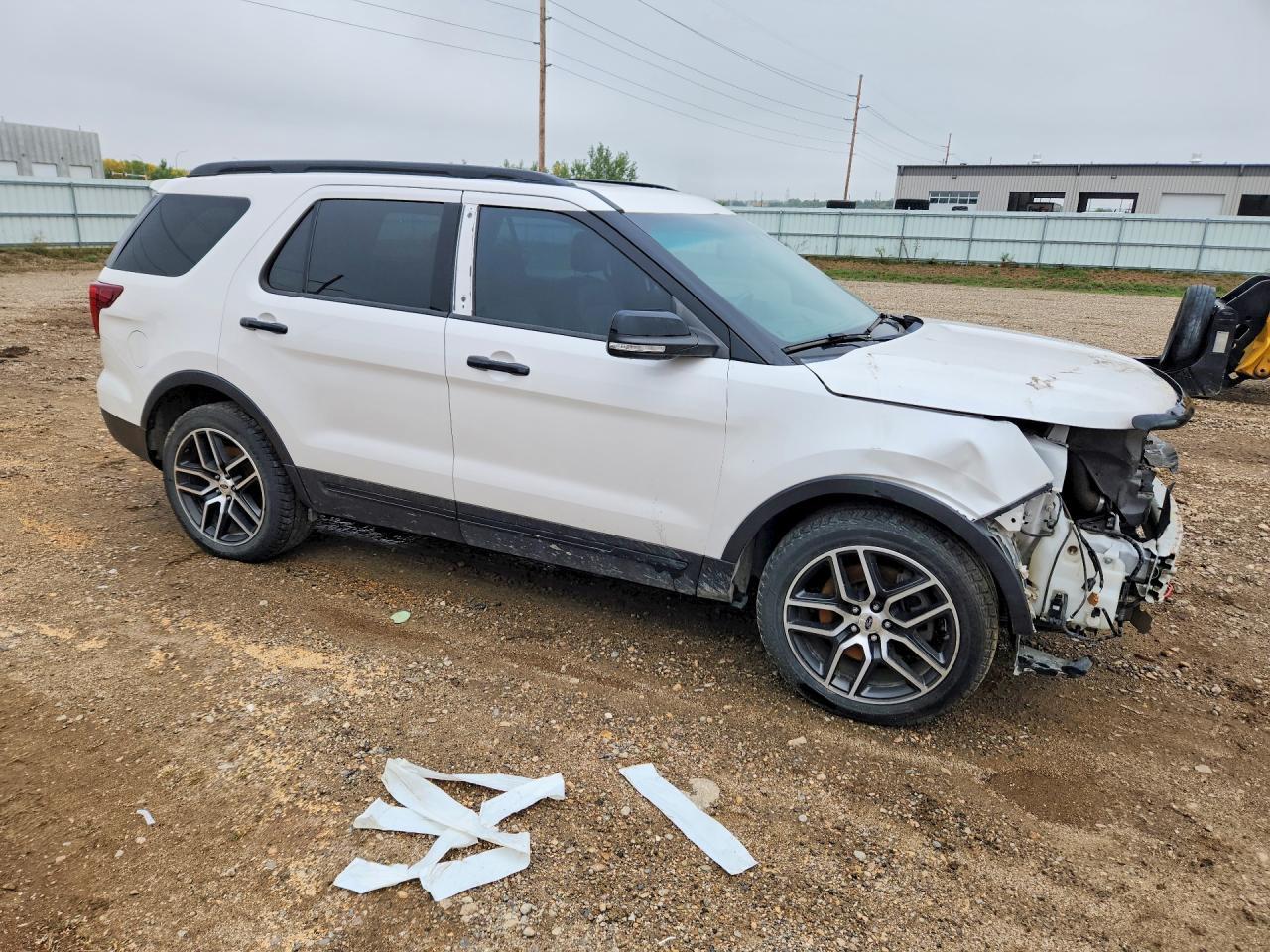 2016 Ford Explorer Sport - Image 4