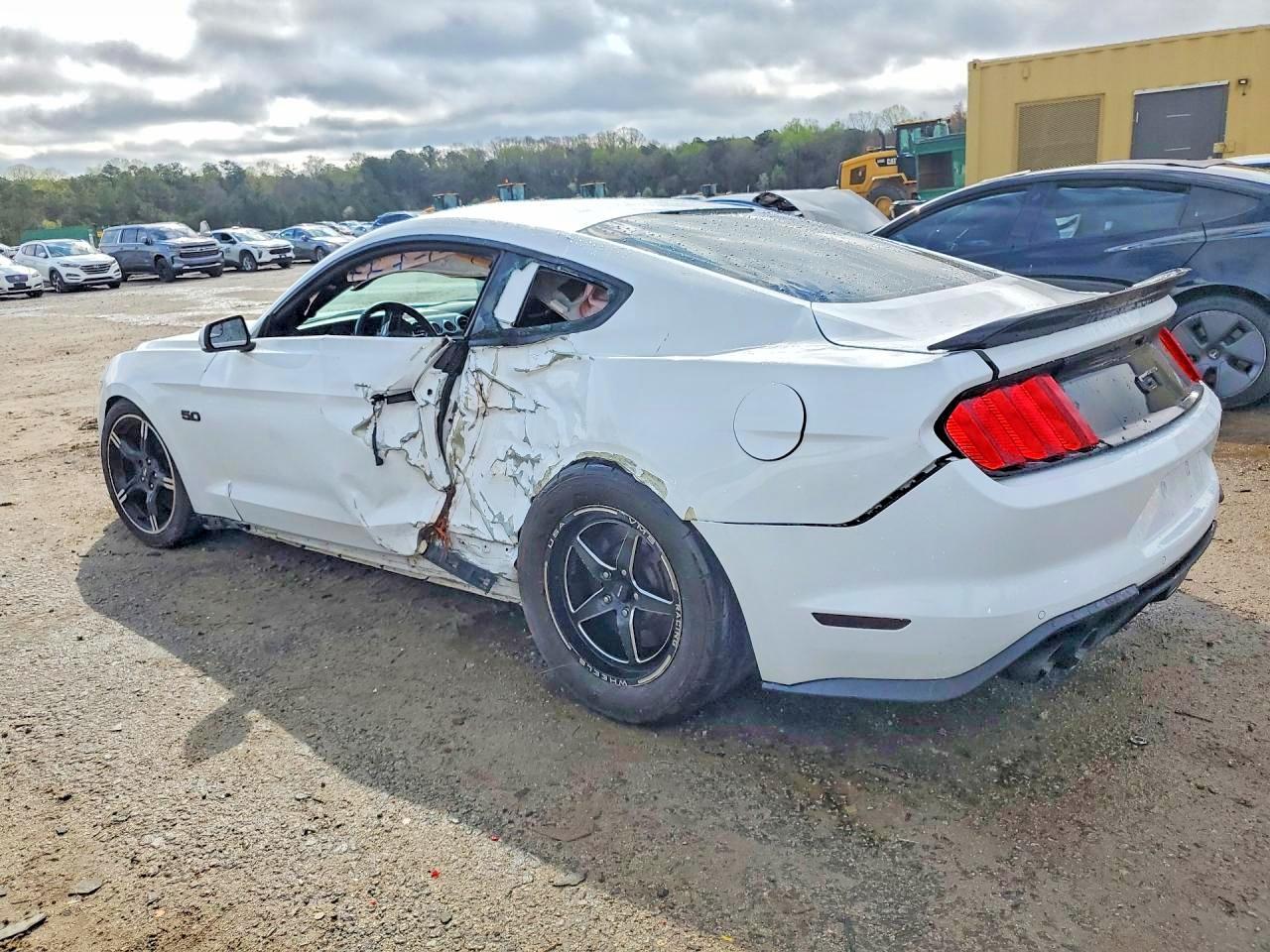 2015 Ford Mustang Gt - Image 2