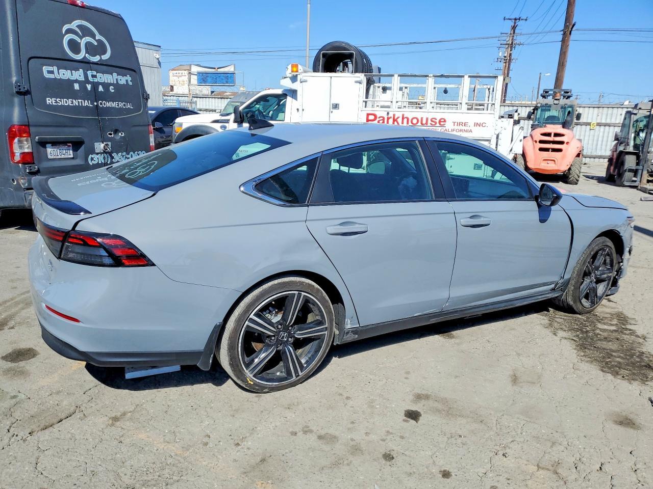 2025 Honda Accord Hybrid Sport - Фото 3