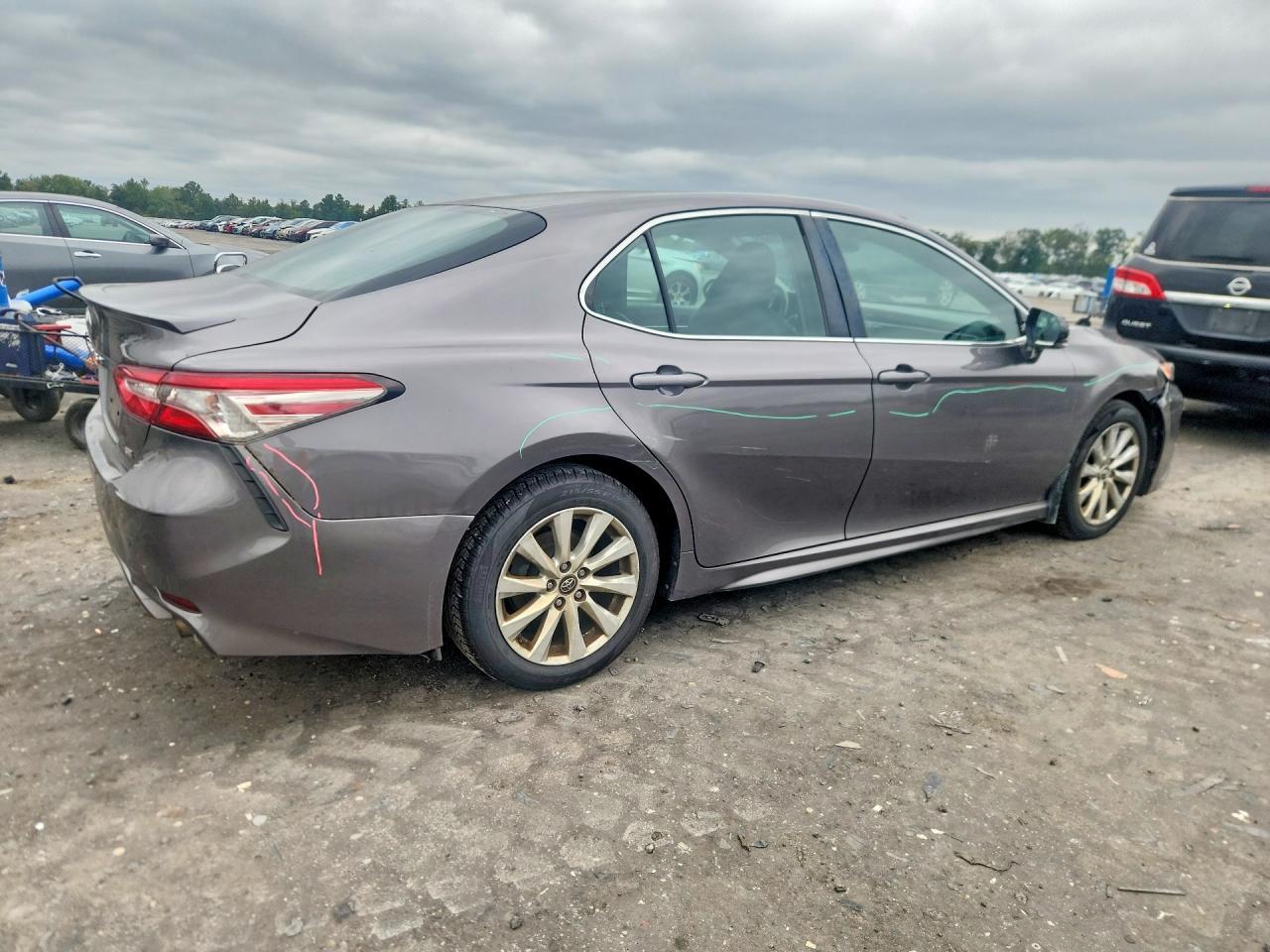 2019 Toyota Camry L - Image 3