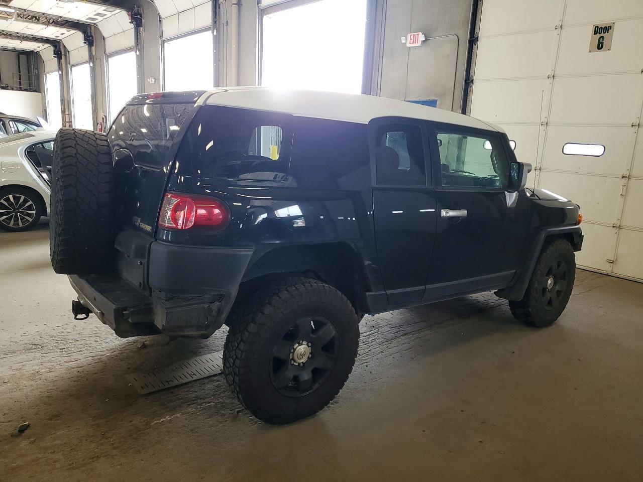 2008 Toyota Fj Cruiser Base - Фото 3
