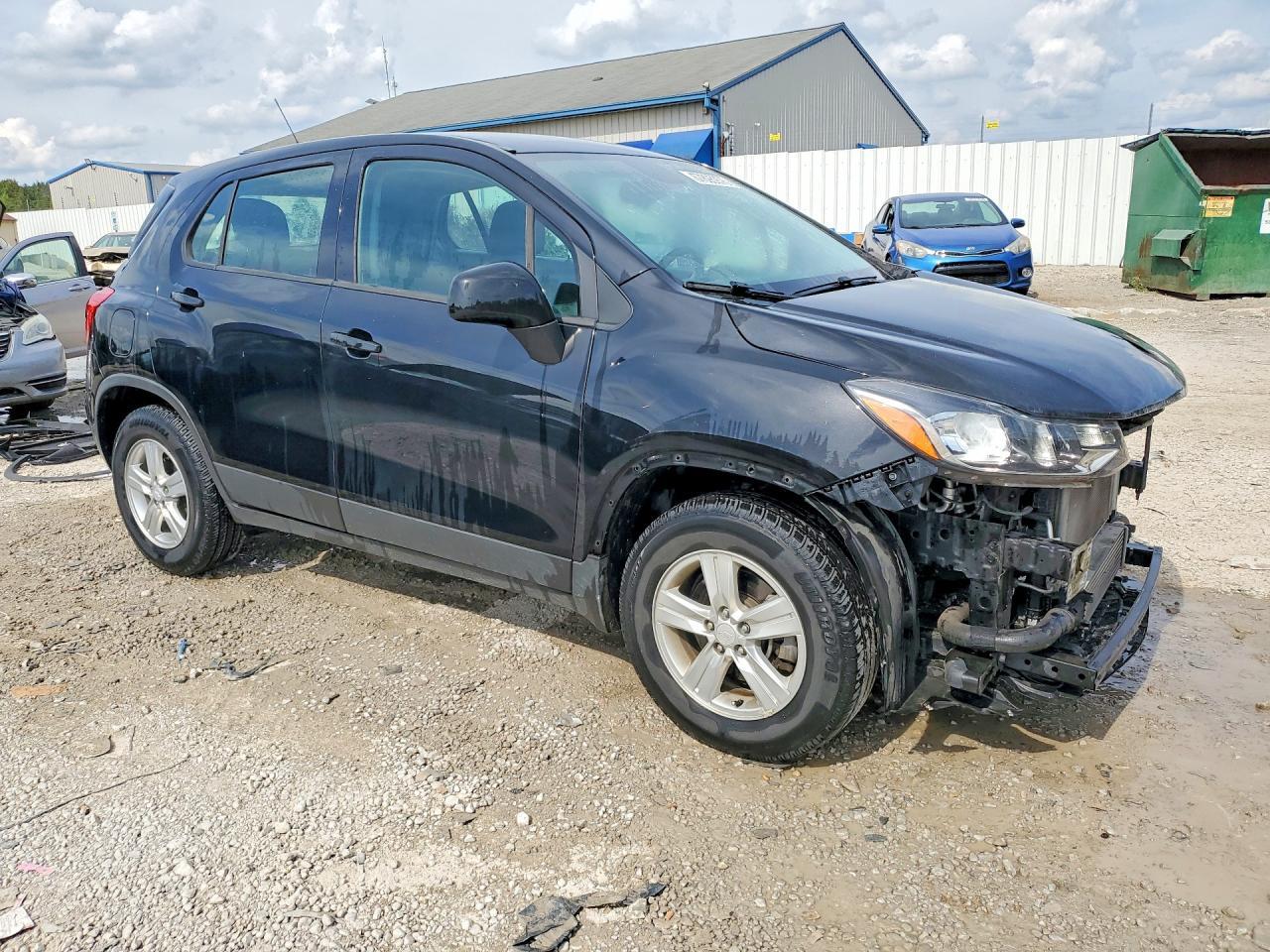 2020 Chevrolet Trax Ls - Image 4