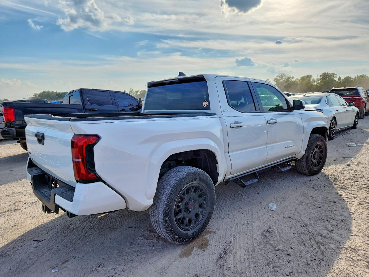 2026 Toyota Tacoma Sr5 - Image 3