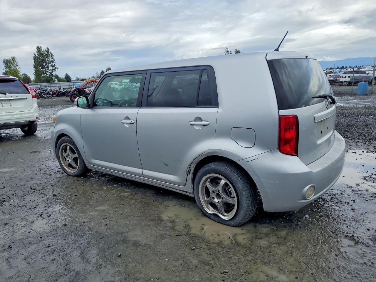 2008 Scion Xb Base - Фото 2