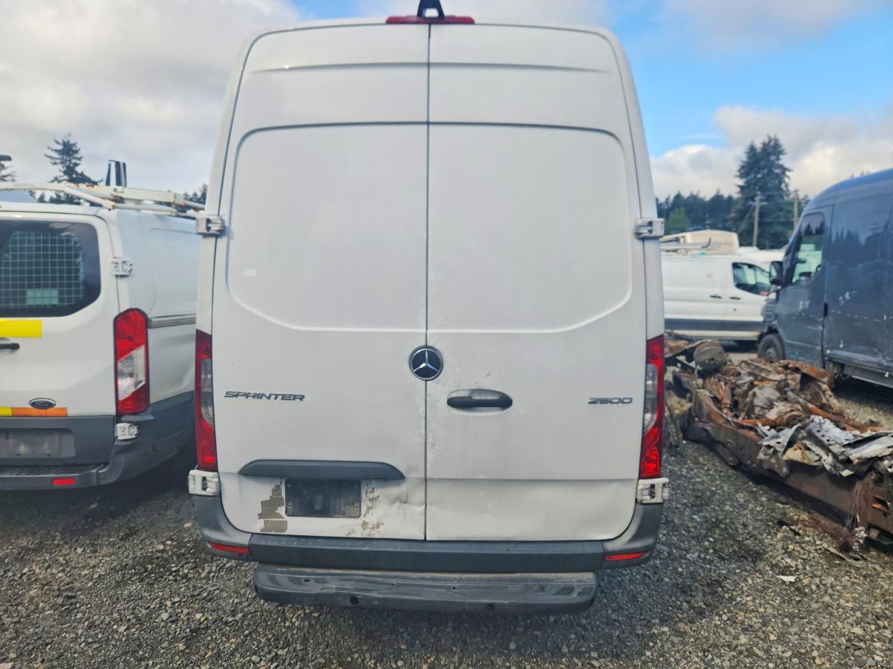 2023 Mercedes-Benz Sprinter 2500 - Image 6