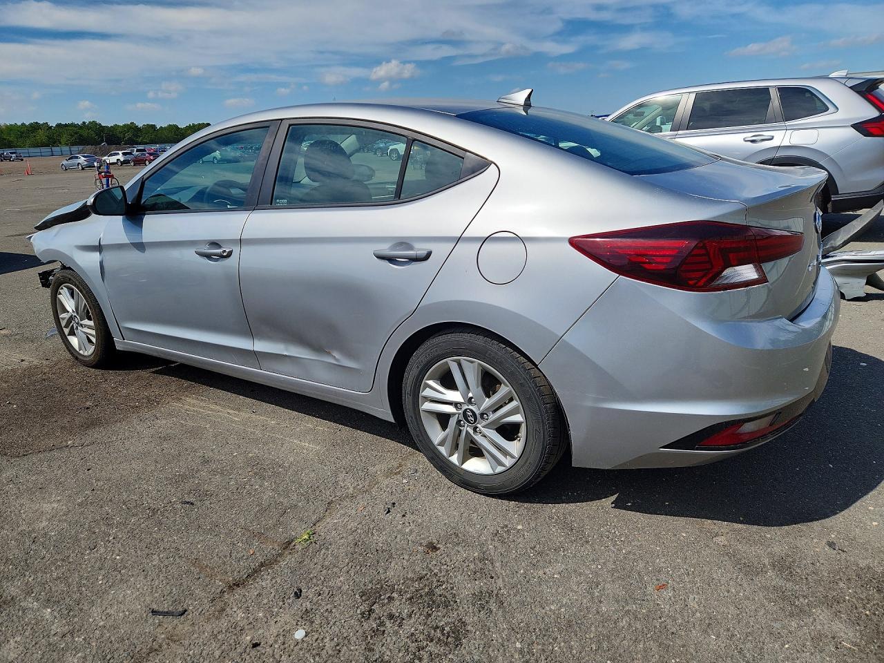 2020 Hyundai Elantra Sel - Image 2