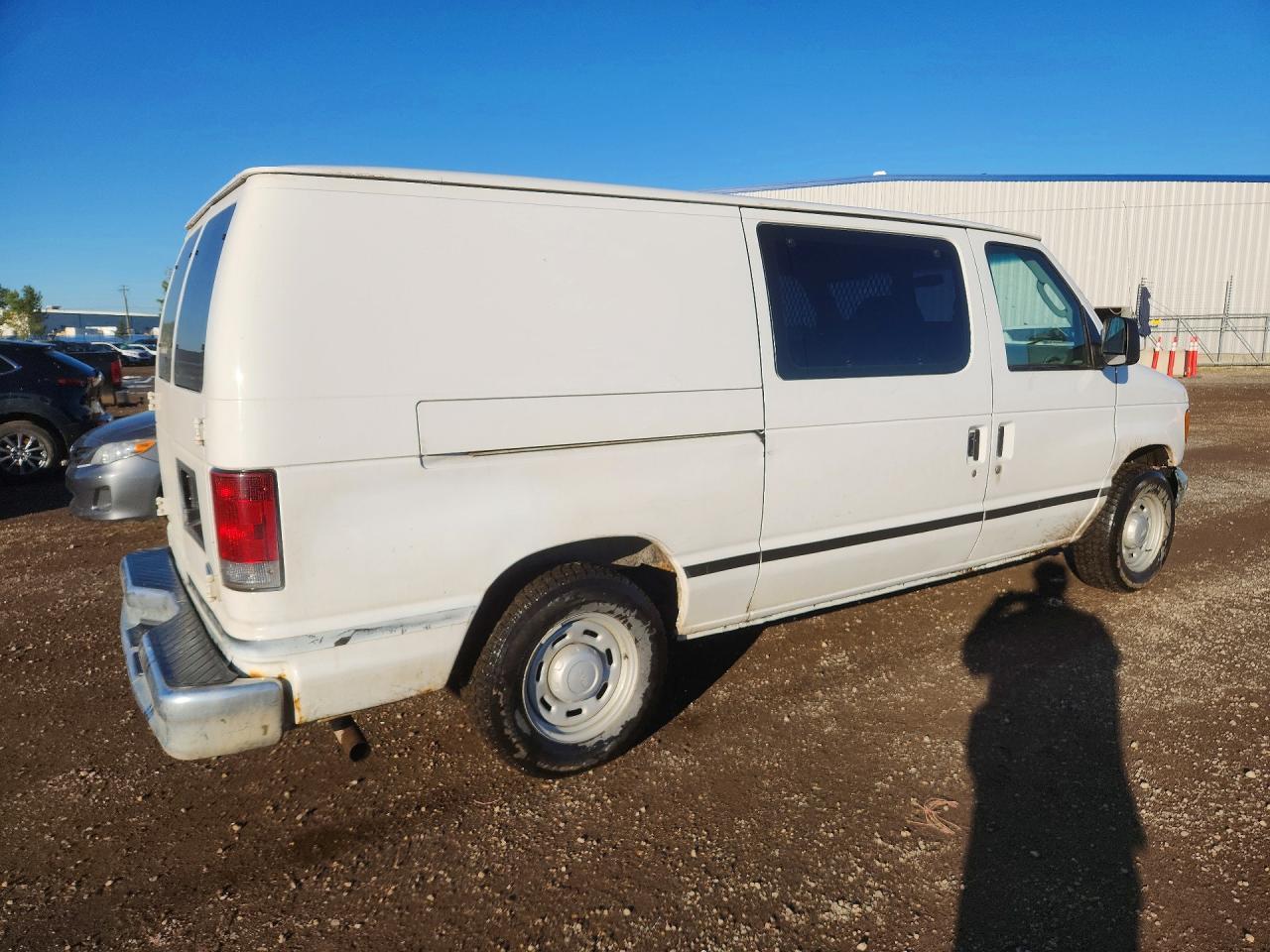 2005 Ford Econoline E150 Van - Фото 3
