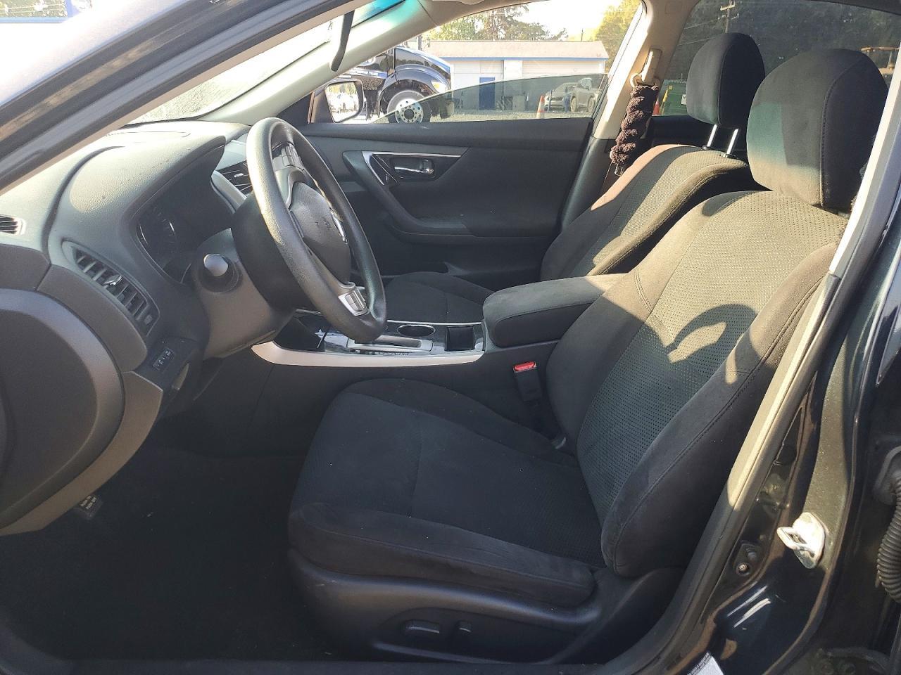 2014 Nissan Altima 2.5 S - Image 7