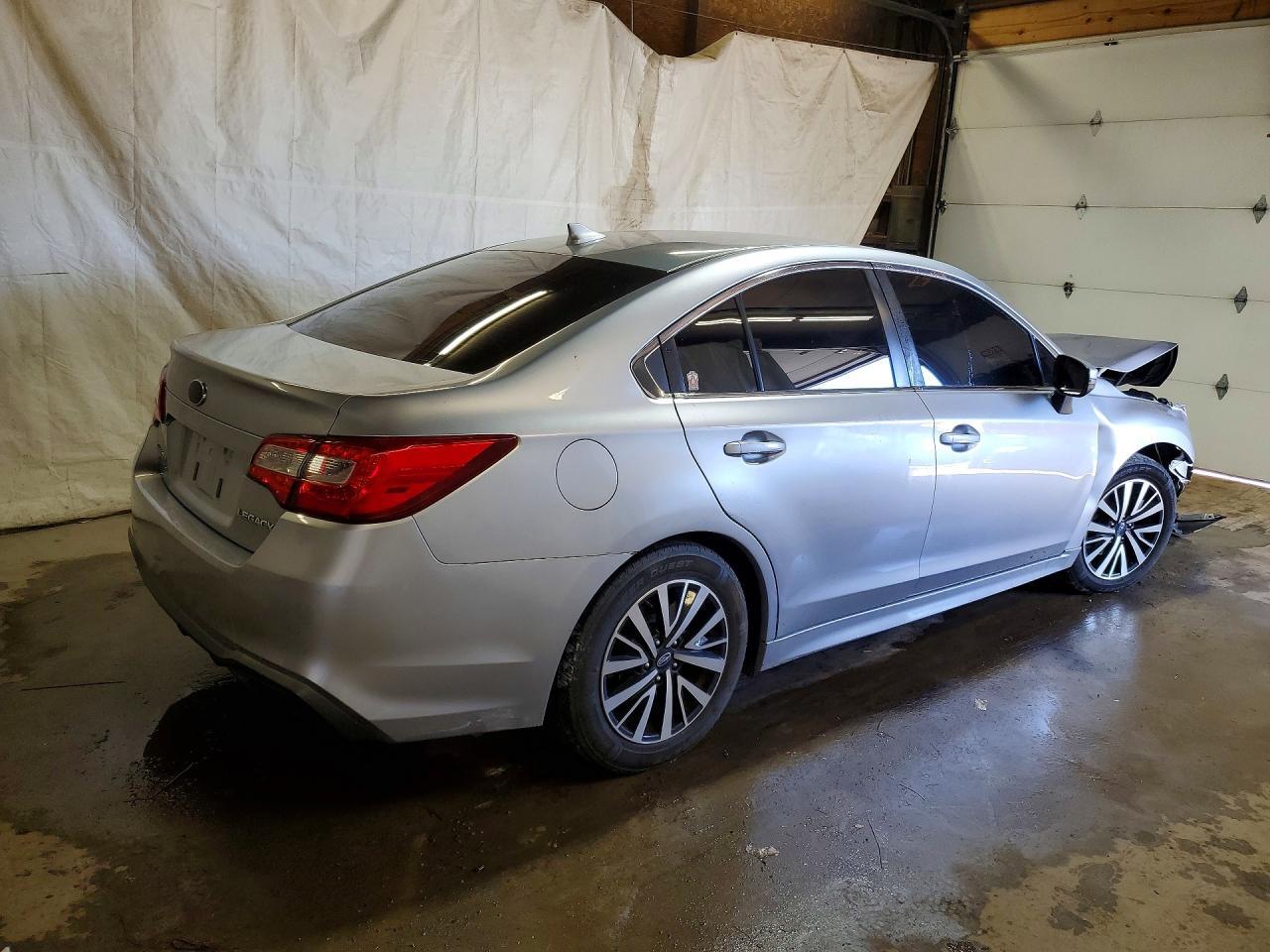 2019 Subaru Legacy 2.5I Premium - Фото 3