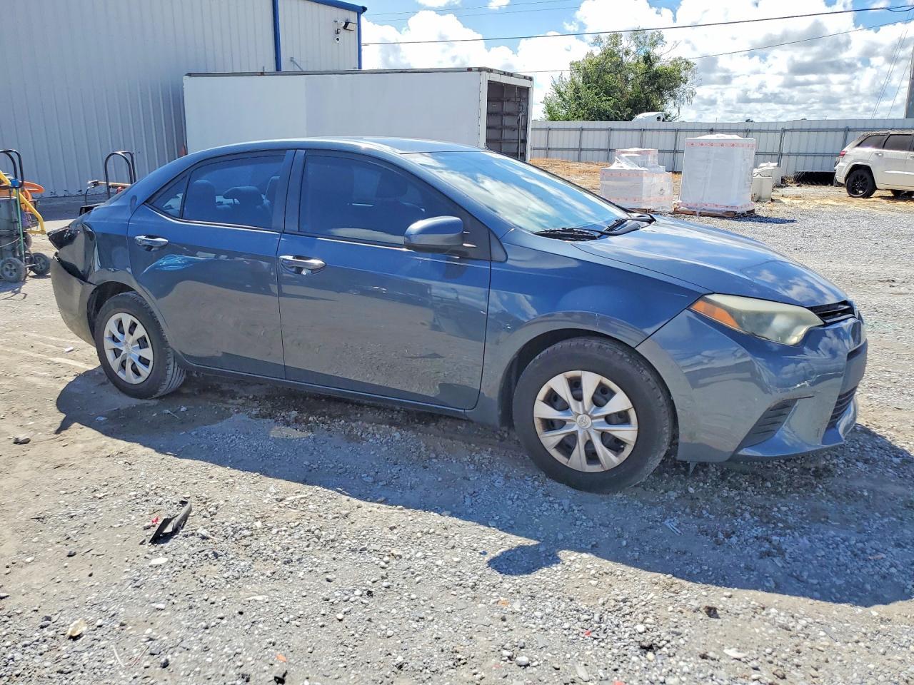 2015 Toyota Corolla L - Image 4
