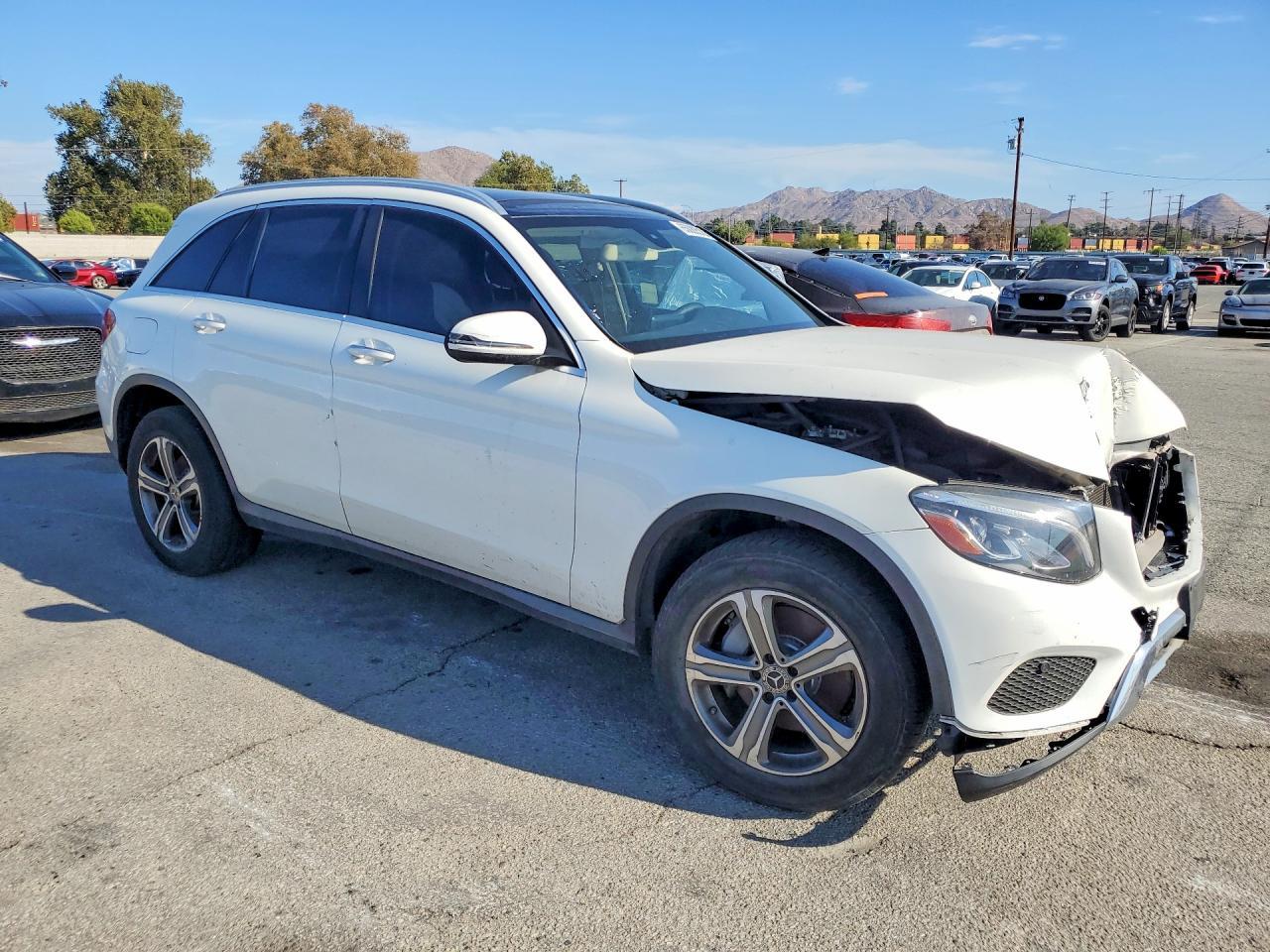 2019 Mercedes-Benz Glc 300 - Image 4
