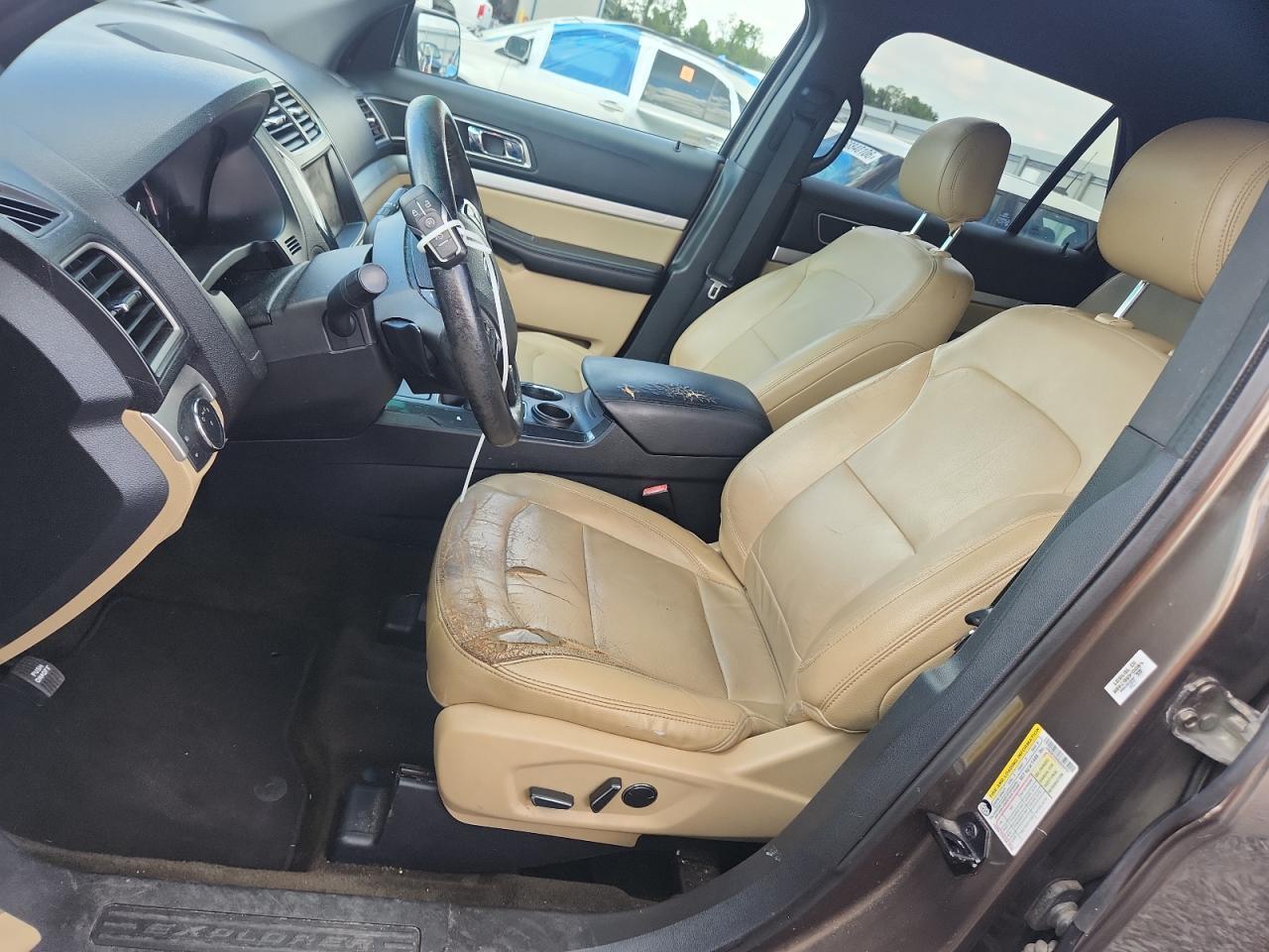 2016 Ford Explorer Xlt - Image 7