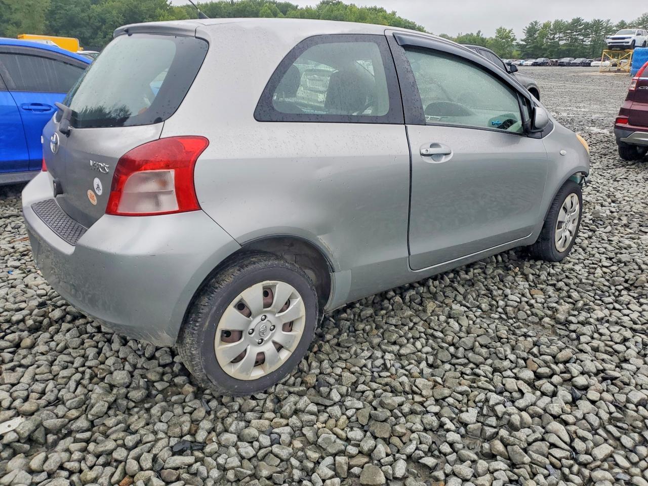 2007 Toyota Yaris Base - Фото 3
