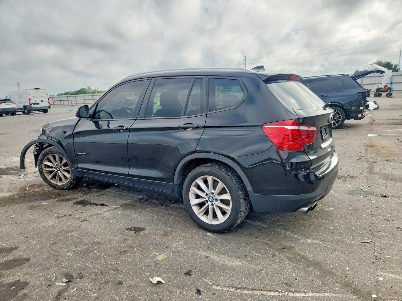 2017 BMW X3 Sdrive - Фото 2