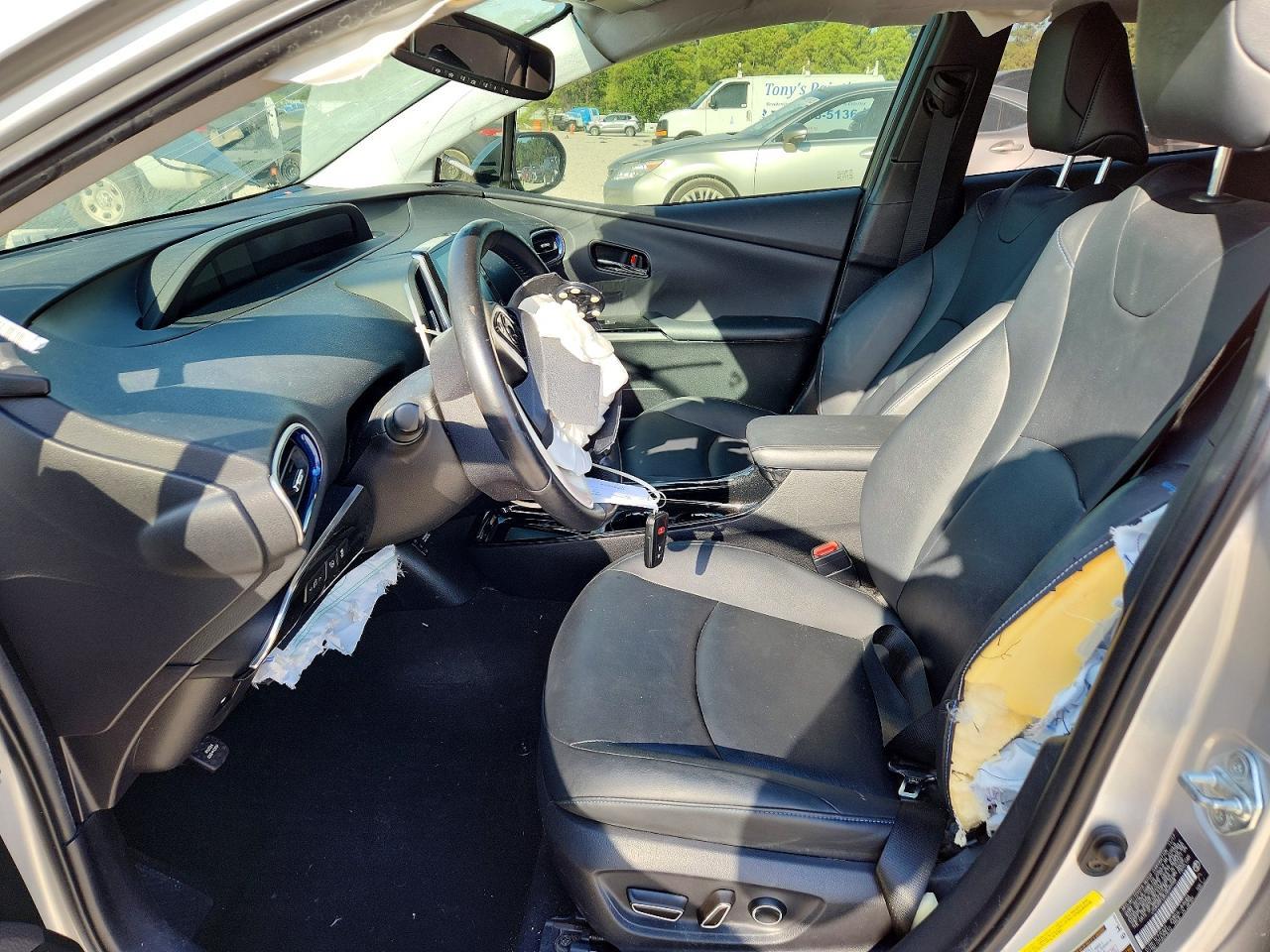 2018 Toyota Prius Four Touring - Фото 7