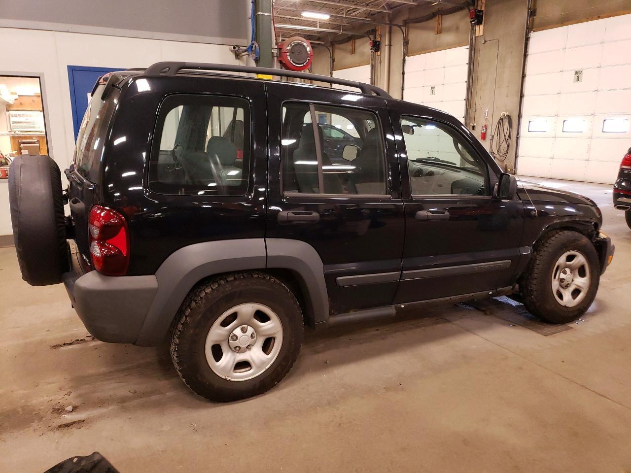2007 Jeep Liberty Sport - Фото 3