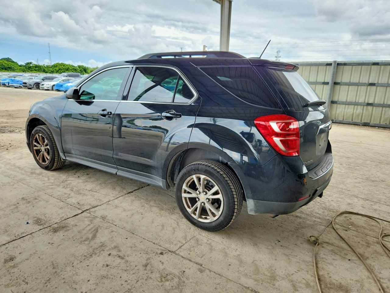 2017 Chevrolet Equinox Lt - Фото 2