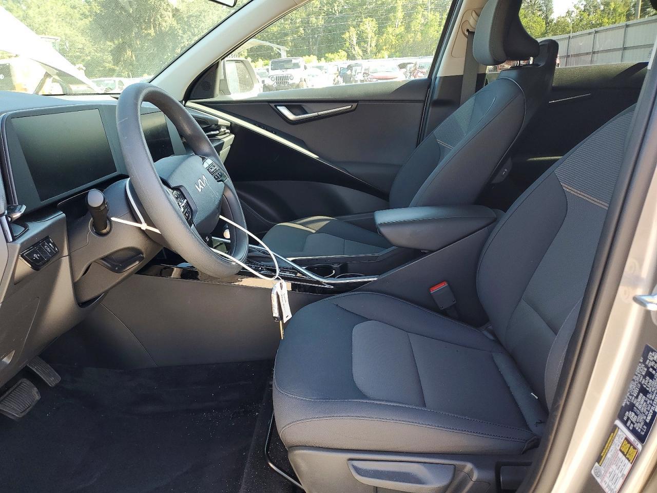 2025 Kia Niro Lx - Image 7