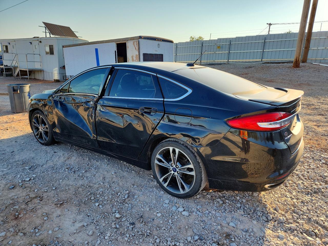 2017 Ford Fusion Titanium - Image 2